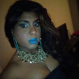 Meet your Posher, Adel